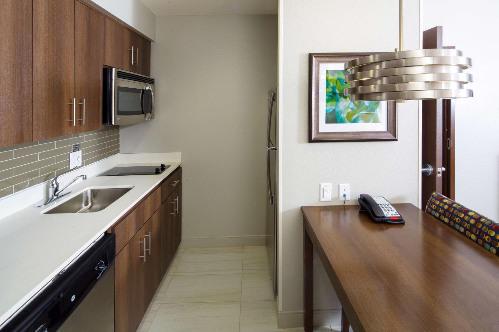 Homewood By Hilton Houston/katy Mills Mall Hotel